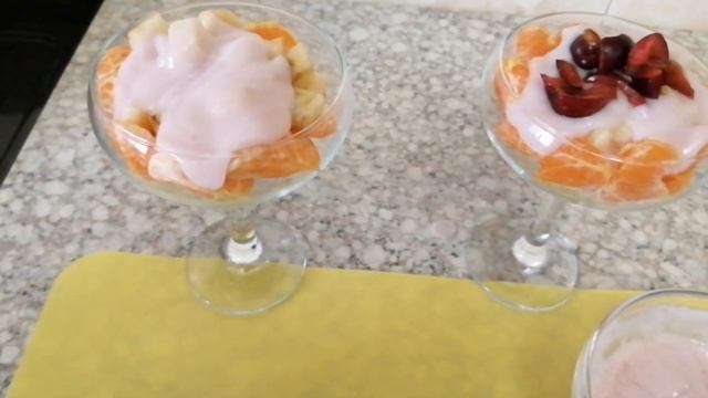 Фруктовый десерт, пальчики оближешь