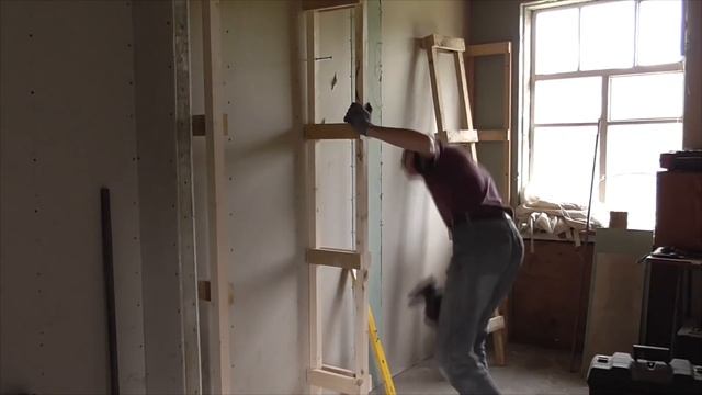 Деревянный стеллаж в мастерскую смотреть онлайн