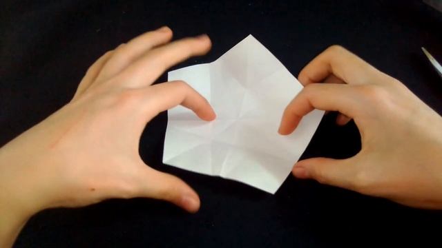 Игрушка на елку своими руками. Елочная игрушка "Звезда".  Новогодние поделки из бумаги.
