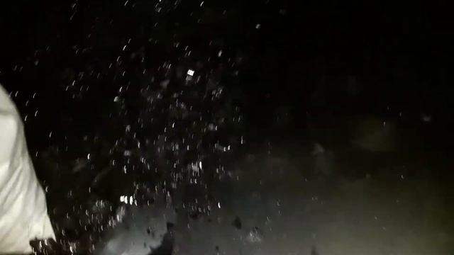 Уборка остатка груза .Очистка .вагона цыстерны смотреть онлайн