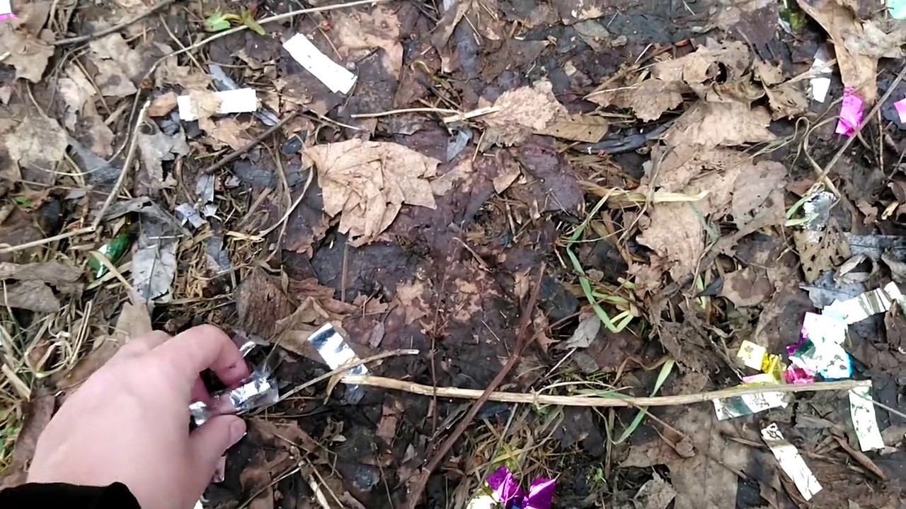 Новый Год Прошел а Мишура Осталась смотреть онлайн