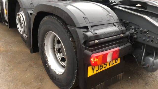 MERCEDES ACTROS 2543 *EURO 6* 6X2 TRACTOR UNIT 2015 - YJ65 VLB смотреть онлайн