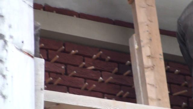 Приклеиваем клинкерную плитку на систему утепления Ceresit. Клеим клеем CM16 смотреть онлайн