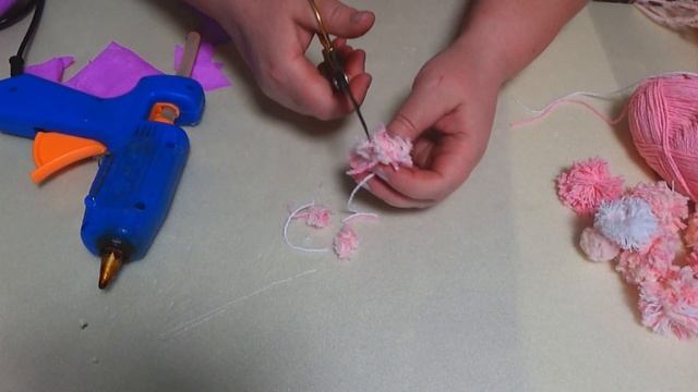 развиваем мелкую моторику у детей, поделками из пряжи смотреть онлайн