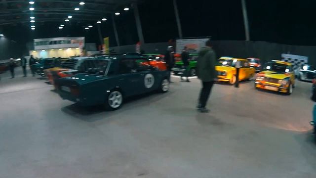 Автовыставка Жигулей. Психопаты Синдиката. Краткий осмотр машин. Chaser 1.5 JZ
