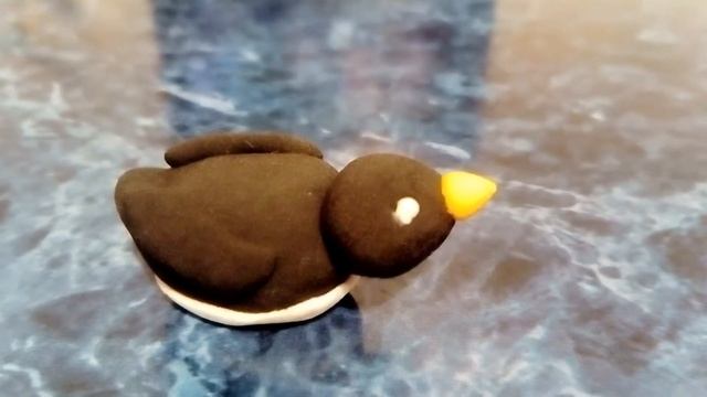DIY пингвинёнок в шарфике из лёгкого пластилина ?? смотреть онлайн