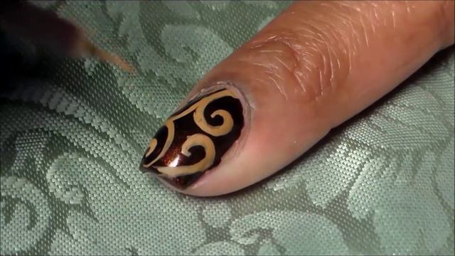 Chocolate Carmel Swirls Nail Art смотреть онлайн