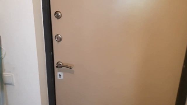 Установил замок на дверь от застройщика смотреть онлайн