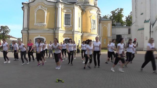 Zumba "МАЙ" фитнес 03.06.16 показательное выступление