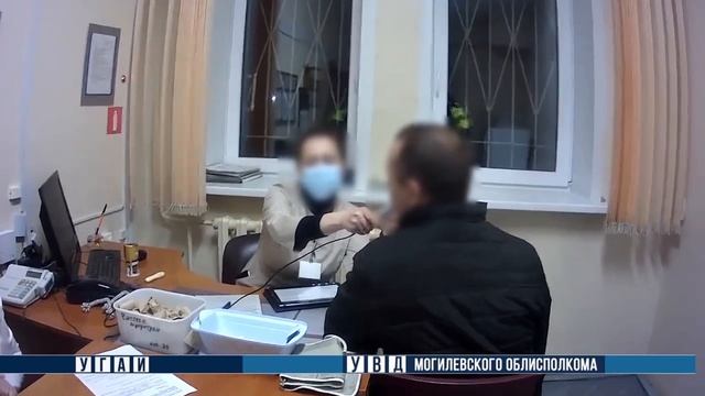 Пьяный водитель решил убежать от сотрудников ГАИ в Могилевском районе смотреть онлайн