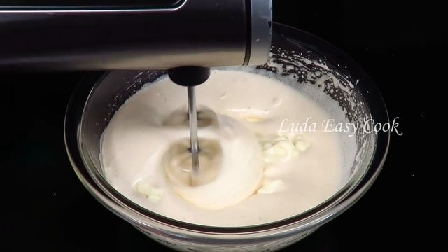Лучшие КЕКСЫ НА СМЕТАНЕ со сливами Нежный десерт Люда Изи Кук выпечка кексов рецепт маффинов cupcak
