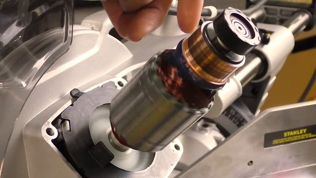 ШИКАРНЫЙ УНИВЕРСАЛЬНЫЙ СТОЛ ДЛЯ ТОРЦОВОЧНОЙ ПИЛЫ STANLEY SM18