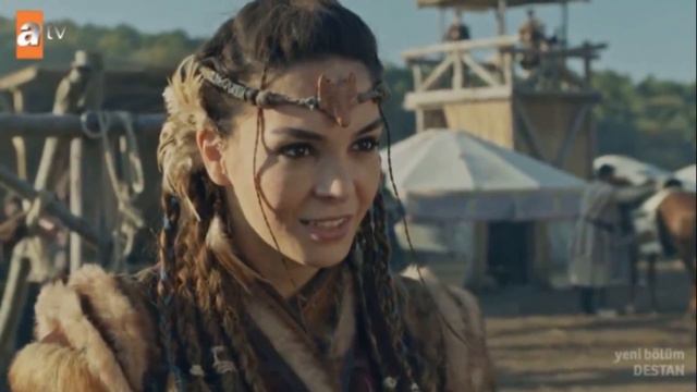 ¿Cómo brilló Ebru Şahin la estrella de la serie de televisión "Destan"? смотреть онлайн