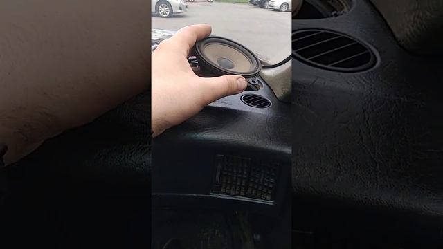 Как снять штатные динамики на ауди 80 смотреть онлайн