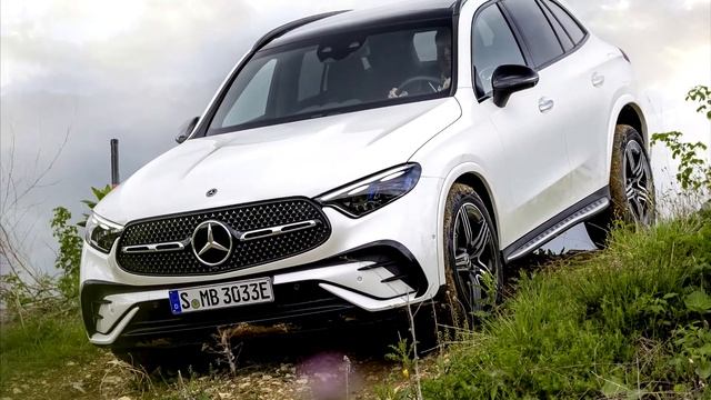 New MERCEDES GLC 2023 - sales start & PRICES revealed смотреть онлайн
