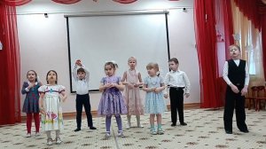 Песня "Вместе весело шагать"