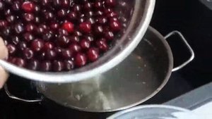 Вишнёвый компот с абрикосами на зиму. Рецепт компота на зиму