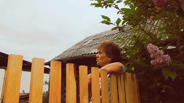 Мама не уходит смотреть онлайн