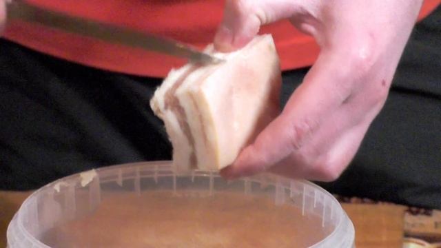 Сало по-украински. Сухой посол.  Как из сала по-украински  сделать сало по-венгерски? Все просто!