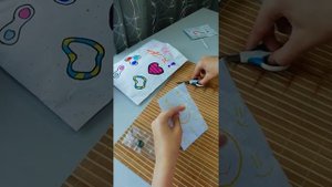 Открываю большой бумажный бокс с антистресс - бумажный бокс