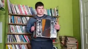 Паренёк зажигает на гармошке! Федотов Андрей! Гармонь Тульская Любительская!
