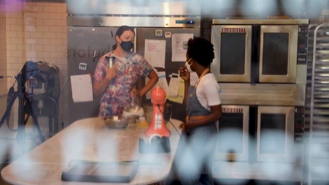 Darigold Presents: Erica's Baking Story ft. The Pastry Project смотреть онлайн