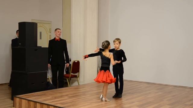 Сценка физрук Бальные танцы дети 6 лет. Школа танцев Виктора Палия смотреть онлайн