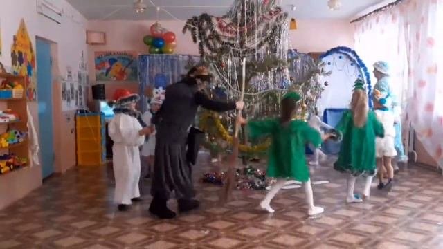 Песенка вот какая елочка