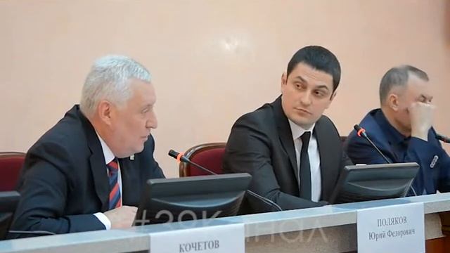 На знаменитую Бугазскую косу теперь не проехать. Только пешком