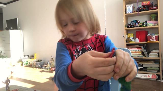 Лепка из пластилина??
Герои marvel ? #дети #творчество #лепка #пластилин #поделки
#ТимМиленький смотреть онлайн