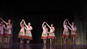 Хореографический коллектив "Брэвис" - "Марийский танец"