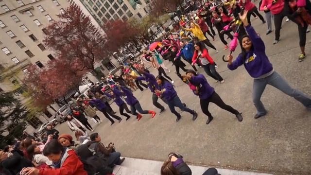 SONY NEX3 VIDEO TEST VANCOUVER 2013 UMBRELLA DANCE AT THE ART GALLERY смотреть онлайн