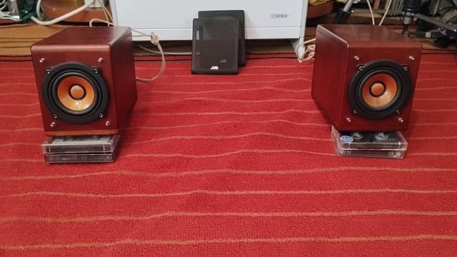 Легендарна акустика JVC SP-EXD1 wood cone