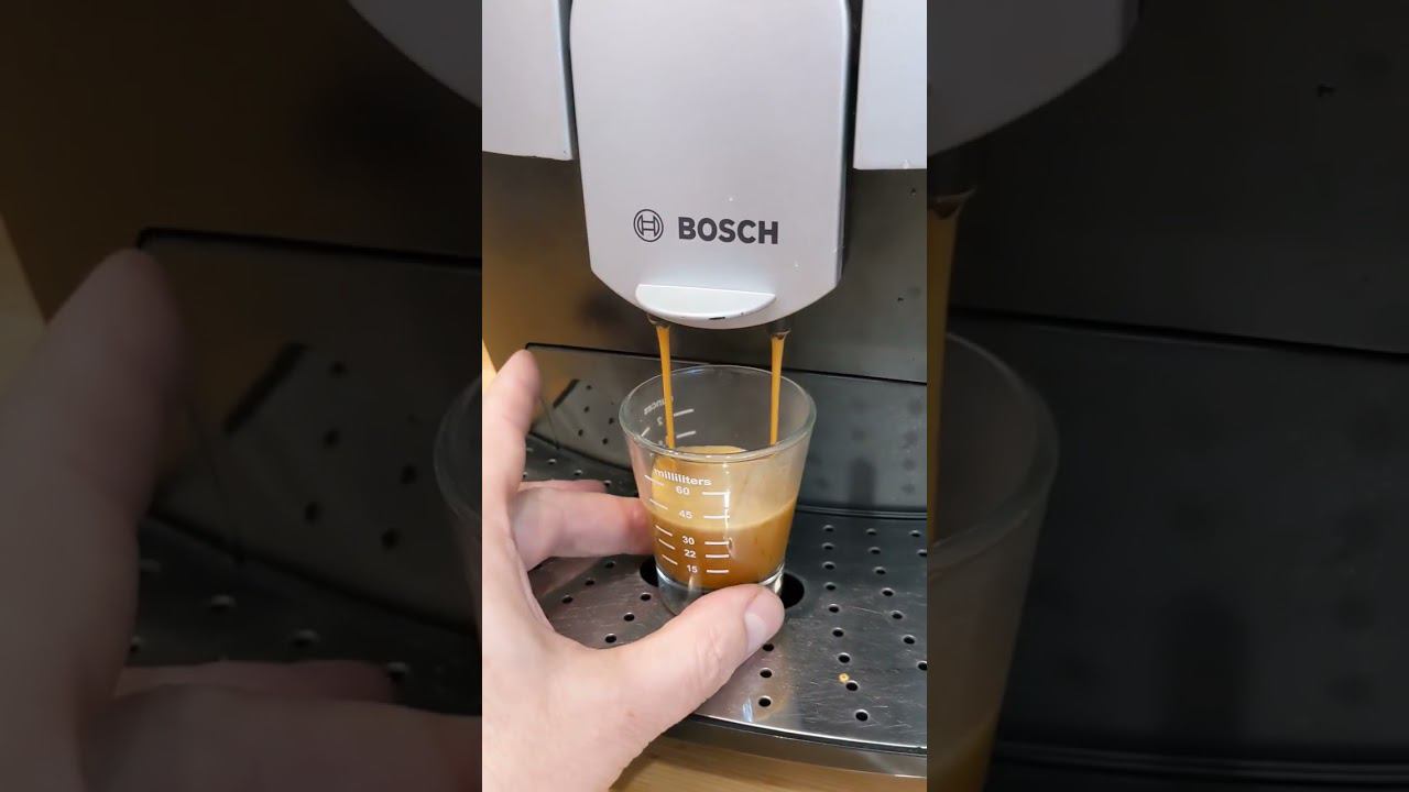 Кофемашина BOSCH BENVENUTO CLASSIC (TCA5401) демонстрация работоспособности смотреть онлайн