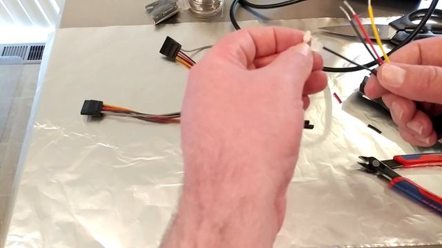 TBT 8 - Custom SATA Power "Left" 90 Degree Adapter (for Dell Desktops)! смотреть онлайн