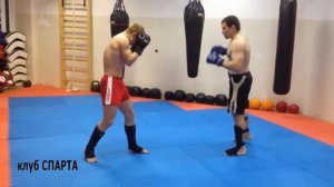 Связка  нога, две руки