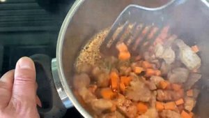Карри с Рисом (Curry and Rice). Очень вкусное и простое в приготовлении блюдо.