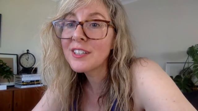 FWB To Relationship, How To Get Kris Jenner's Confidence and more...(Manifesting Questions 7) смотреть онлайн