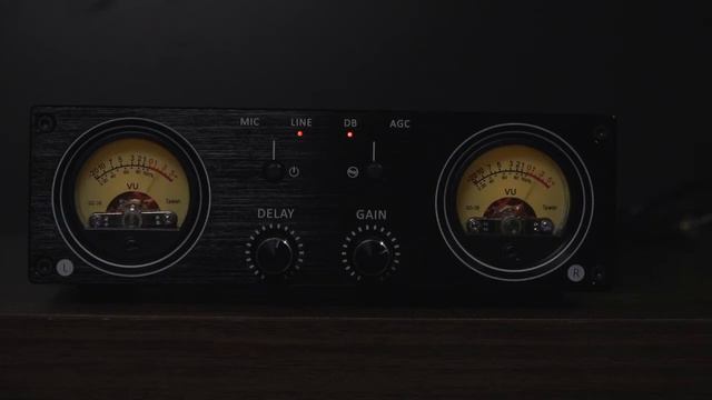 Douk Audio VU1 PRO MIC/LINE VU Meter Display Analog RCA/XLR Switcher Audio Adapter Converter