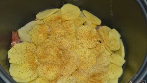 Свинина по-татарски в мультиварке