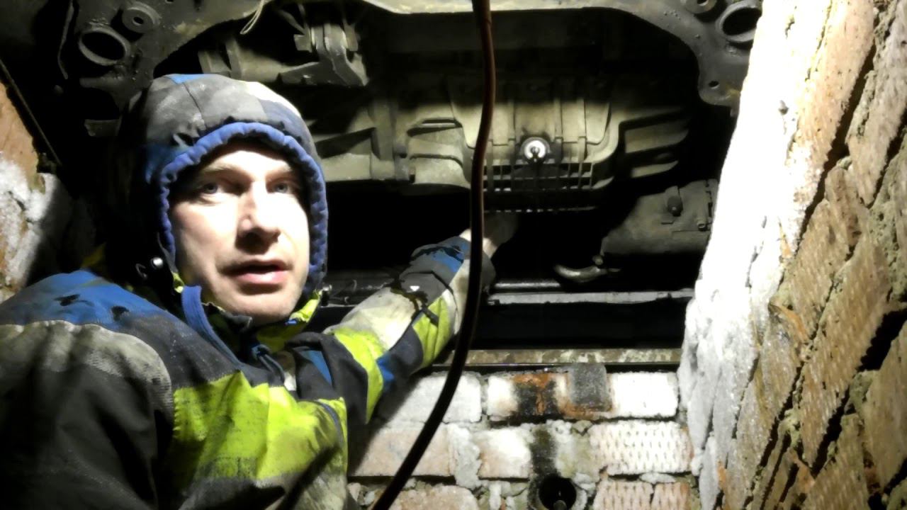 Замена моторного масла FORD FOCUS 2 на Lukoil Armotech смотреть онлайн