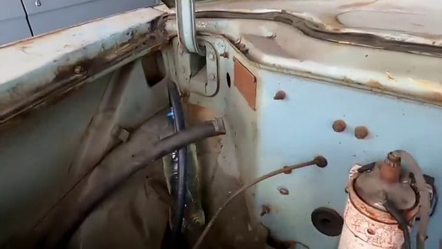 Запустить мотор Москвича-402 1957 г.в. после 30 лет простоя. Получится или нет? /Продаются Москвичи смотреть онлайн