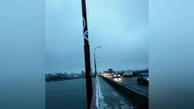 Фотографии сделанные с нового моста на протяжении года с 13 июня 2018 года по 13 июня 2019 года смотреть онлайн