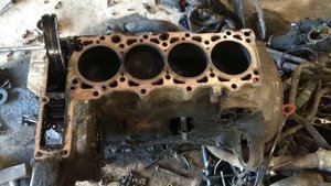 MERCEDES VITO РАЗБИРАЕМ ЗАКЛИНИВШИЙ МОТОР ДИЗЕЛЬ ОМ601 ТУРБИРОВАННЫЙ 2.3L|ЧТО С НИМ СЛУЧИЛОСЬ?