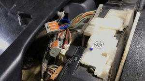 Как правильно перенести евросвет с ближних фар в птф на Альмере н16