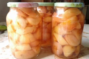 Яблоки консервированные заготовка на зиму.