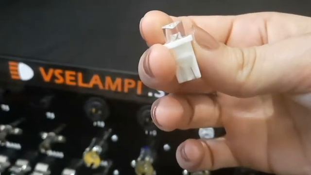 Светодиод 12v T10 1LED, белый смотреть онлайн