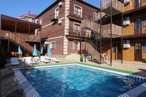 Сукко частный сектор с бассейном. Сукко проживание на отдыхе с питанием. Магеллан» ГОСТЕВОЙ ДОМ