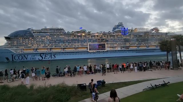Largest Cruise Ship First Voyage. "Icon Of The Seas". Leaving the port of Miami Jan 27 2024. смотреть онлайн