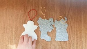 Игрушки на ёлку от Dimensions на пластиковой канве.